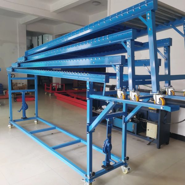 Telescopic Gravity Roller Conveyor