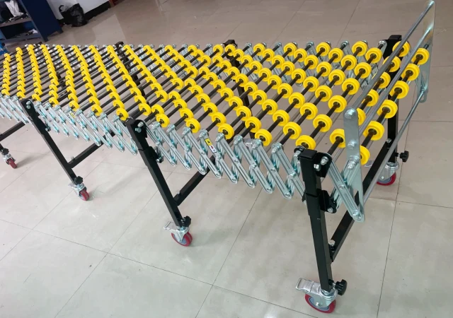 FGWP Flexible Skate Wheel Conveyor