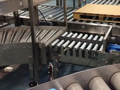 accumulation roller conveyor